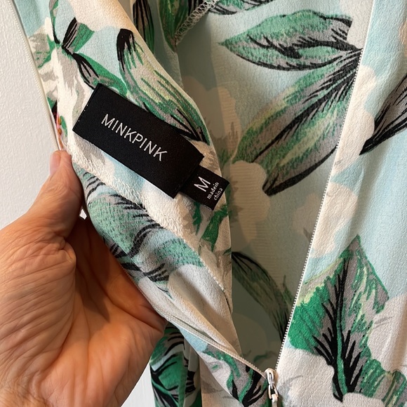 Mink Pink MIDI Dress Size Medium - Picture 5 of 5